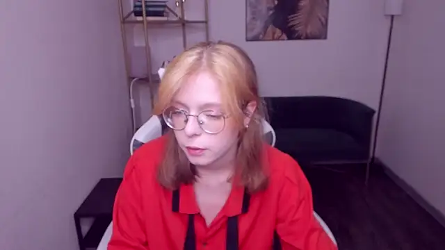 FoxxyyPolly online show from May 2026 06:23:03 AM