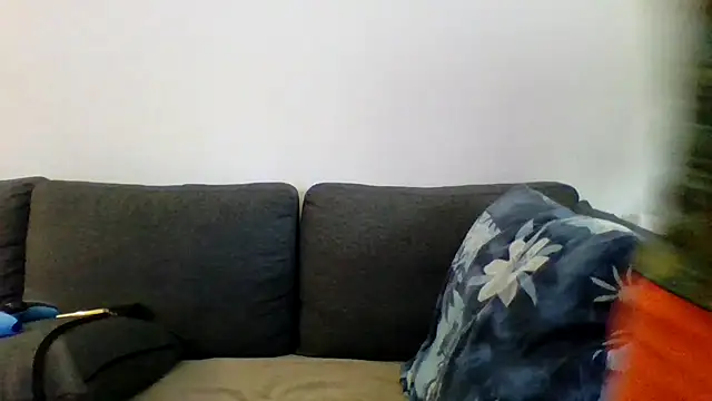 Snapshot of Andromede93 chatting on May 2026 07:26:01 AM Andromede93 online show from May 2026 07:26:01 AM