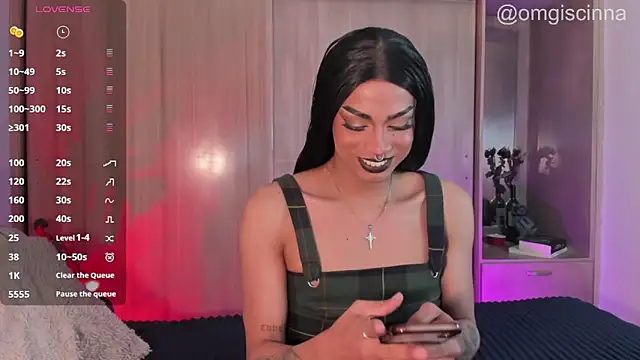 Snapshot of vampy__c1nna chatting on May 2026 05:02:02 PM vampy c1nna online show from May 2026 05:02:02 PM