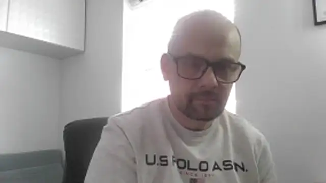 Snapshot of NakedAndrewHot chatting on May 2026 12:58:02 PM NakedAndrewHot online show from May 2026 12:58:02 PM