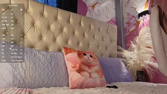Luna Sissy  online show from May 2026 08:50:02 PM
