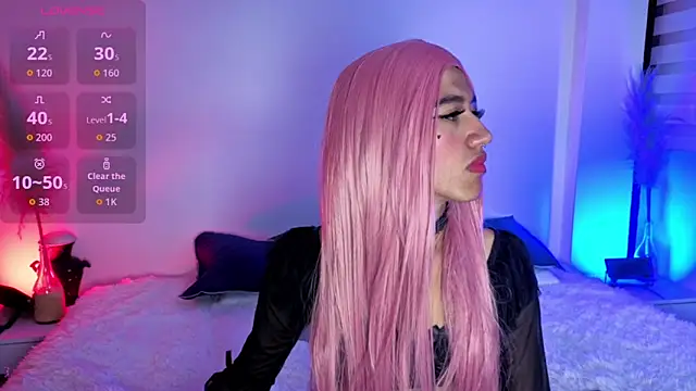 Luna Sissy  online show from June 2026 09:04:02 PM