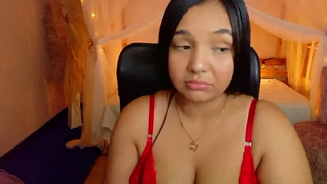 Snapshot of leoneriss chatting on June 2026 04:52:01 AM leoneriss online show from June 2026 04:52:01 AM