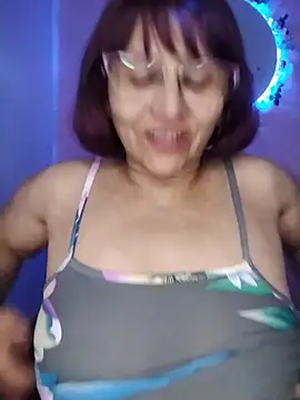 Snapshot of vitaminafranccesca chatting on June 2026 04:07:02 AM vitaminafranccesca online show from June 2026 04:07:02 AM