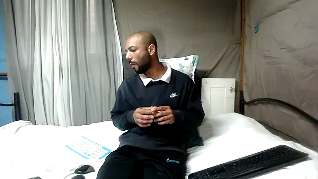 Snapshot of Camodick chatting on July 2026 02:49:02 PM Camodick online show from July 2026 02:49:02 PM