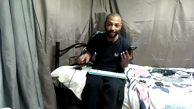 Camodick online show from April 2026 12:34:01 AM