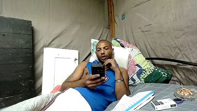 Snapshot of Camodick chatting on May 2026 11:47:02 PM Camodick online show from May 2026 11:47:02 PM