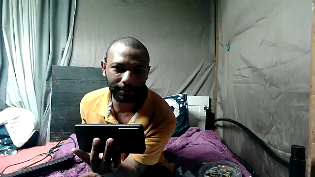 Snapshot of Camodick chatting on June 2026 06:52:01 PM Camodick online show from June 2026 06:52:01 PM