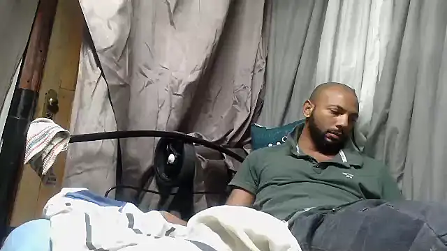 Camodick online show from March 2026 11:06:02 PM