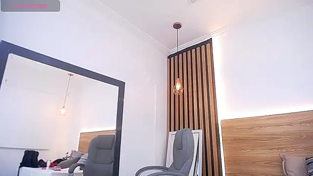 alexa forbes  online show from June 2026 09:14:01 AM