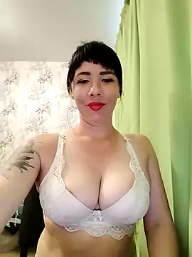 Snapshot of -KARINA-LOVE- chatting on May 2026 02:46:01 PM -KARINA-LOVE- online show from May 2026 02:46:01 PM