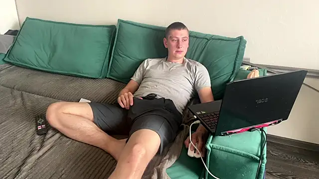 Keksik  online show from June 2026 05:30:01 AM