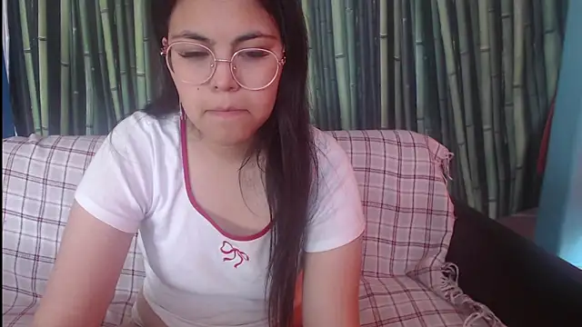 Snapshot of Anda_here chatting on June 2026 02:01:02 AM Anda here online show from June 2026 02:01:02 AM