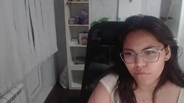 Snapshot of Anda_here chatting on June 2026 05:18:02 PM Anda here online show from June 2026 05:18:02 PM