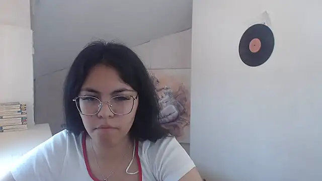 Snapshot of Anda_here chatting on June 2026 04:54:02 AM Anda here online show from June 2026 04:54:02 AM