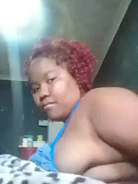 Snapshot of ChubbyMidgetxxx19 chatting on May 2026 10:29:01 AM ChubbyMidgetxxx19 online show from May 2026 10:29:01 AM