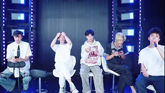 YD-Boy online show from June 2026 11:44:01 AM