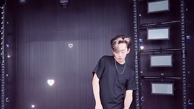 YD-Boy online show from May 2026 11:35:01 AM