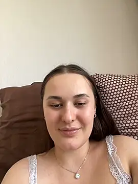 Snapshot of Queen_Monica_ chatting on May 2026 06:56:02 AM Queen Monica online show from May 2026 06:56:02 AM