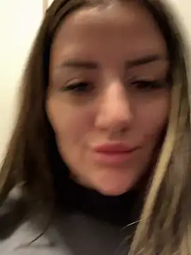 SophiePale online show from April 2026 09:38:02 AM