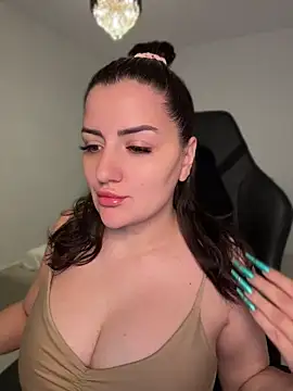 SophiePale online show from May 2026 06:55:01 AM