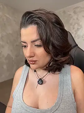 SophiePale online show from February 2026 12:40:01 PM