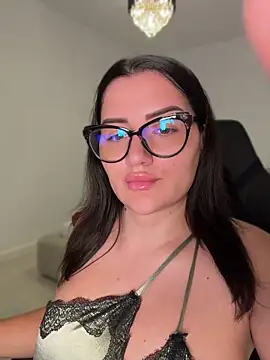 SophiePale online show from July 2026 07:27:02 AM