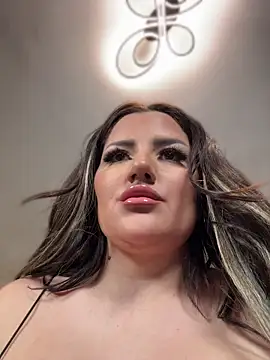 SophiePale online show from April 2026 09:27:01 AM