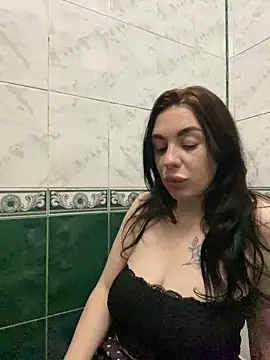 IsabellaJoutes online show from May 2026 07:02:02 AM