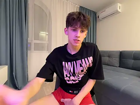 Ryann Desire online show from July 2026 04:59:02 PM