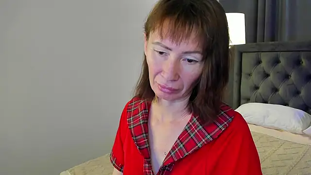 gracekellyyy online show from May 2026 04:32:01 AM
