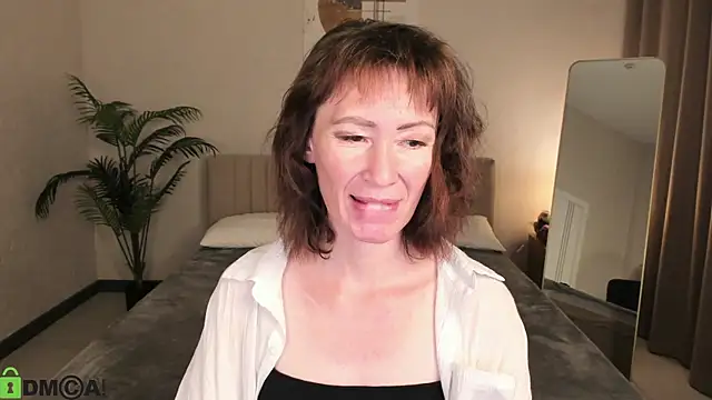 gracekellyyy online show from June 2026 04:39:01 AM