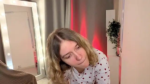 MilanaRayy online show from May 2026 05:16:02 AM