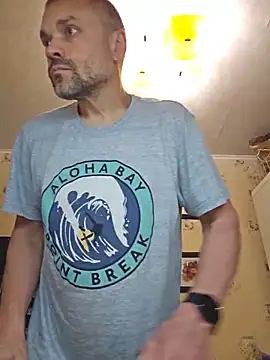 DaddyMarlboro online show from May 2026 06:39:01 PM