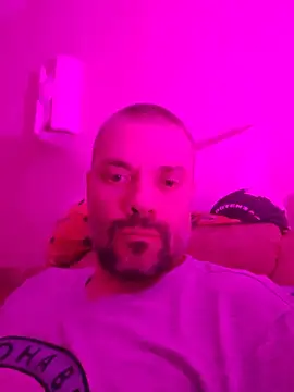 DaddyMarlboro online show from June 2026 07:36:01 PM