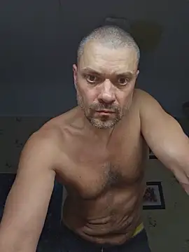 DaddyMarlboro online show from May 2026 07:33:01 PM