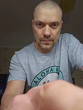 DaddyMarlboro online show from May 2026 09:24:02 PM