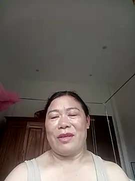 -Lytina- online show from May 2026 02:19:01 AM