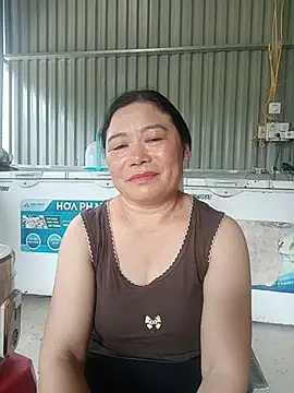 -Lytina- online show from May 2026 01:56:02 AM