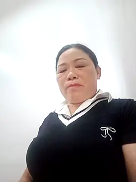 -Lytina- online show from May 2026 10:51:02 PM