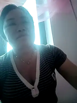-Lytina- online show from May 2026 07:32:01 AM