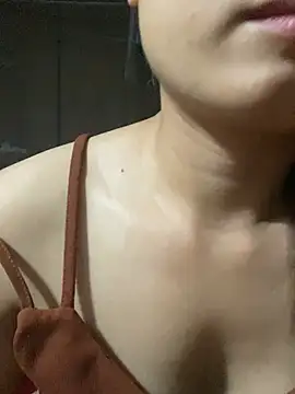 Cute-Sexyy online show from May 2026 02:25:01 PM