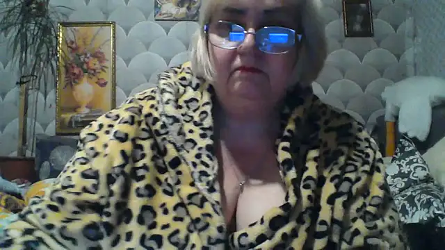 MarinaFarina53 online show from June 2026 09:03:02 PM