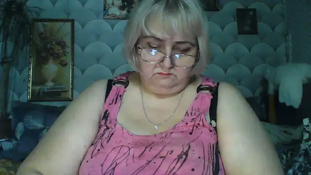 MarinaFarina53 online show from June 2026 05:29:02 AM