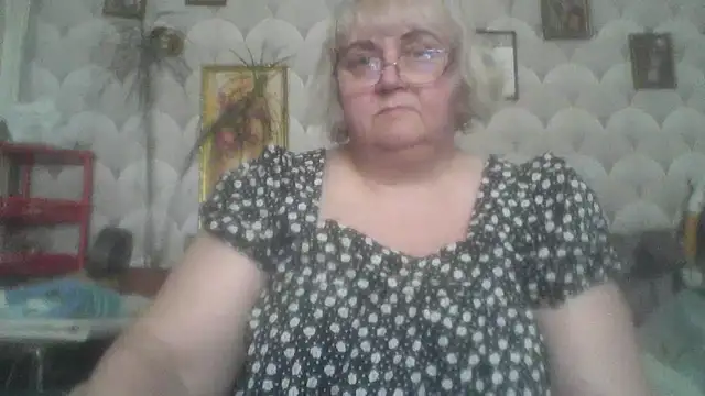 MarinaFarina53 online show from May 2026 10:36:01 AM