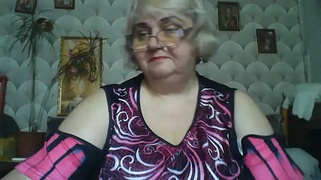 MarinaFarina53 online show from May 2026 08:56:02 AM