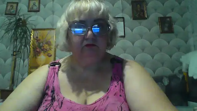 MarinaFarina53 online show from June 2026 07:08:01 PM