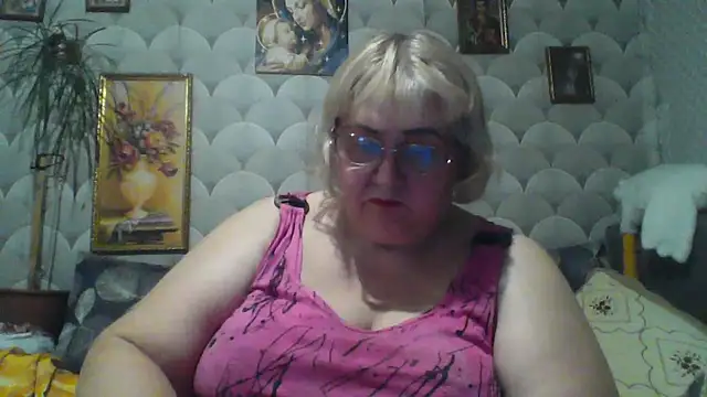 MarinaFarina53 online show from June 2026 08:58:01 PM