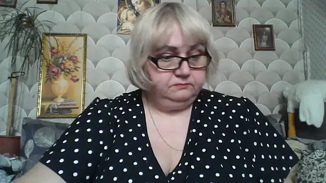 MarinaFarina53 online show from June 2026 12:38:01 PM