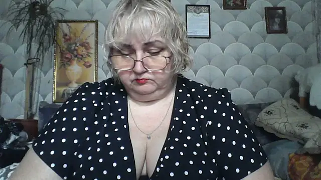 MarinaFarina53 online show from June 2026 08:36:02 AM